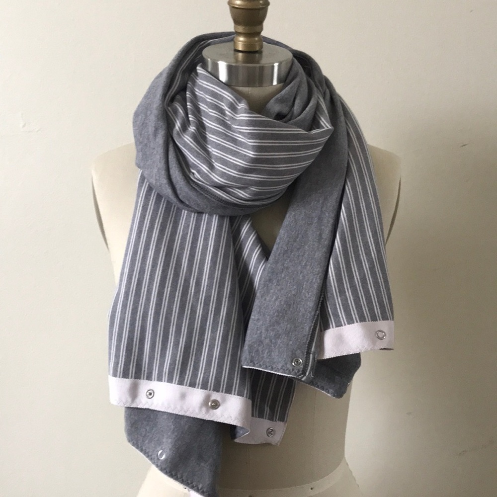 NWOT Lululemon Vinyasa Scarf Rulu